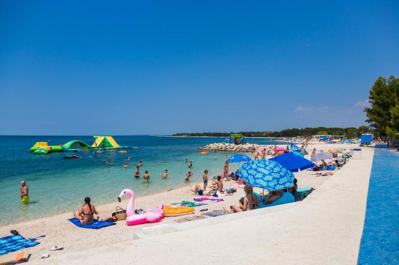 Apartman Ana Pola Esterno foto